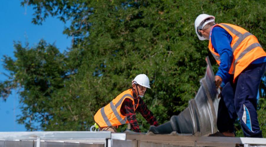 Professional new roof installation services in Amanda, OH